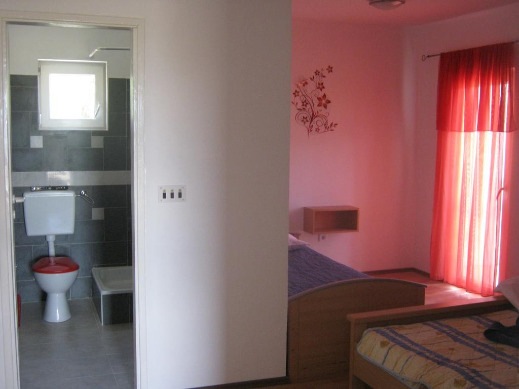 Apartments Luca ราชานาส ห้อง รูปภาพ