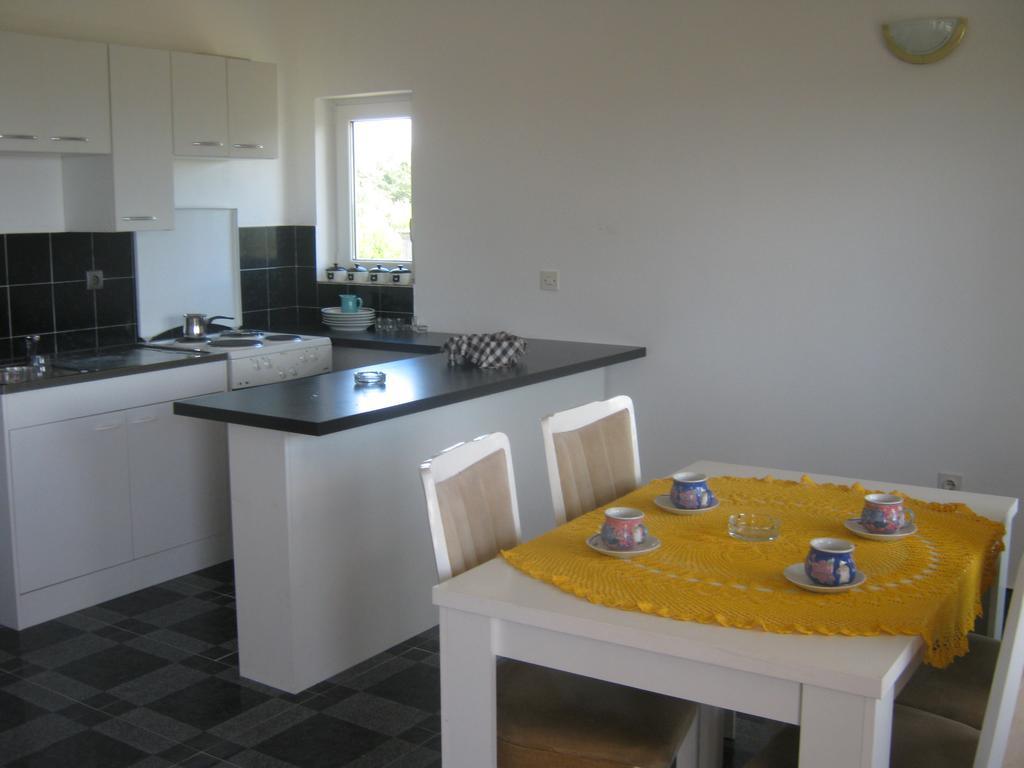 Apartments Luca ราชานาส ห้อง รูปภาพ